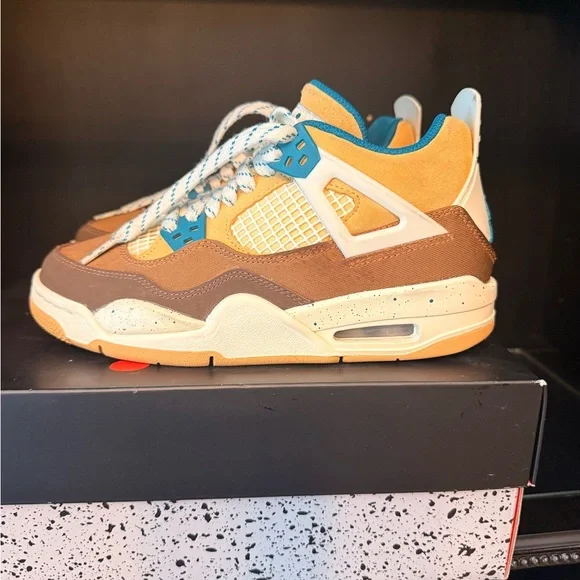 Like new, Air Jordan Retro 4 Sneakers in Brown and Tan, Size 4.5Y - Picture 4 of 8